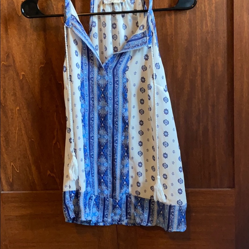 White and blue floral top